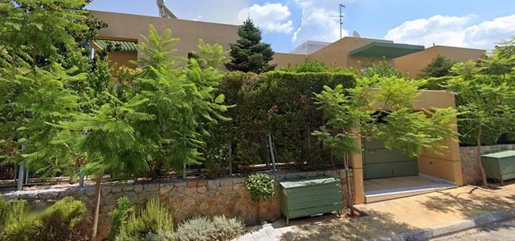 Στο σφυρί τέλος του μήνα ακίνητα του Παναγιώτη Ψυχάρη Στο σφυρί τέλος του μήνα ακίνητα του Παναγιώτη Ψυχάρη